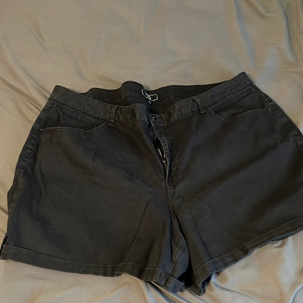 Cato Black Dress shorts